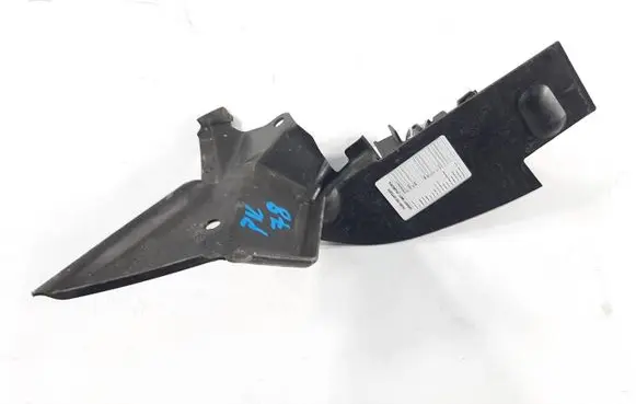 Audi Q5 SQ5 Fender end trim 4S0821947A