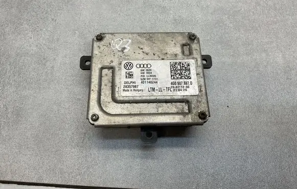 Audi Q3 8U Headlight ballast module Xenon 4G0907697D