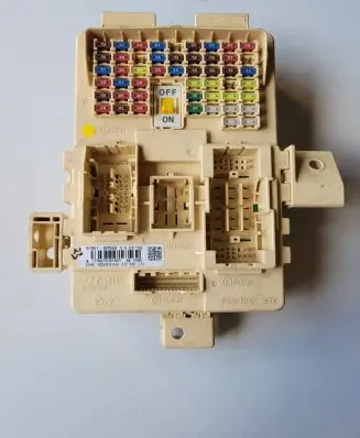 KIA Sportage Fuse module 91951D7560