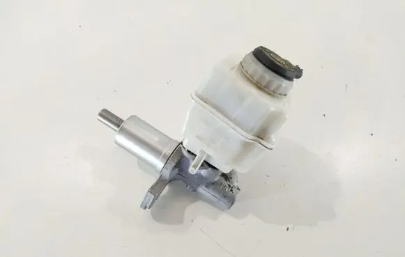 BMW 5 F10 F11 Brake fluid reservoir 34336782289 6782289 34336796729