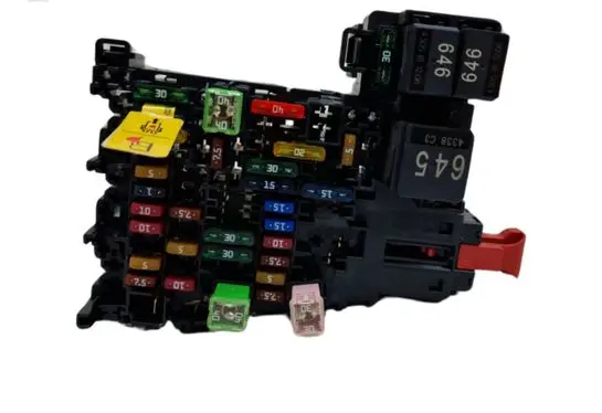 Audi A3 S3 8V Fuse module 5Q0937615C