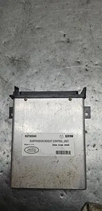 Land Rover Range Rover P38A Suspension control unit/module RQT100040 80516M 2C00