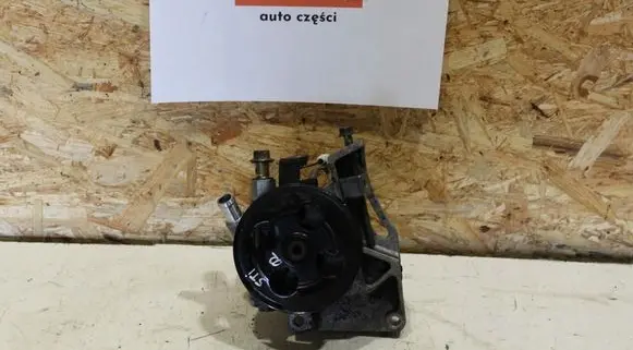 Subaru Impreza III Power steering pump 34611FE130