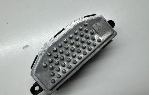 Mercedes-Benz CLA C118 X118 Heater blower motor/fan resistor A2479061901 20230308 A605100300