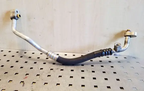 Volkswagen Phaeton Air conditioning (A/C) pipe/hose 3D0260701BM