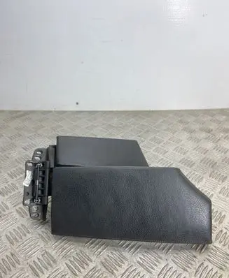 BMW 5 E60 E61 Armrest 9144941