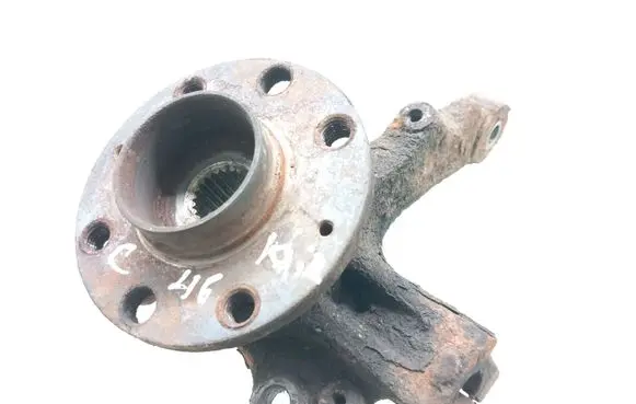 Opel Corsa D Front wheel hub spindle knuckle 