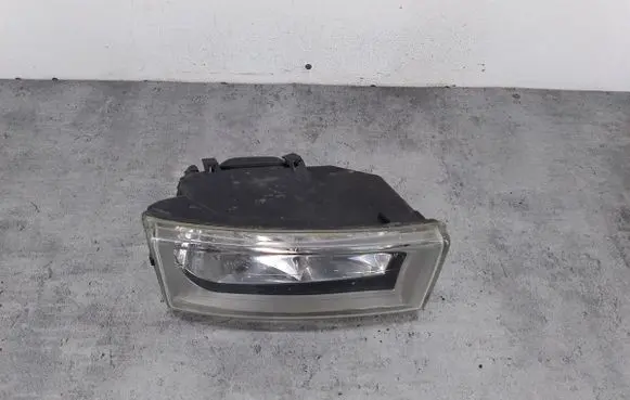 Iveco Daily 3rd gen Headlight/headlamp 1305239257
