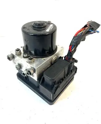 Volvo C30 ABS Pump 31274912 10096004353