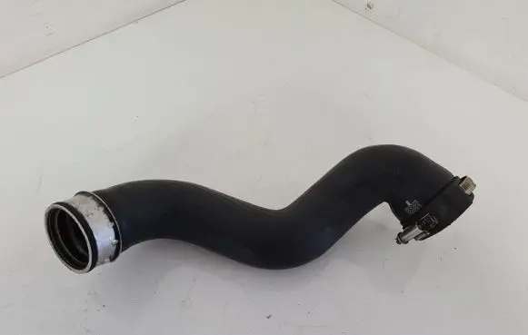 Audi A4 S4 B7 8E 8H Intercooler hose/pipe 8E0145737E