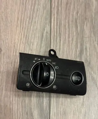 Mercedes-Benz E W211 Light switch 2115450104 04056000 7241Q04