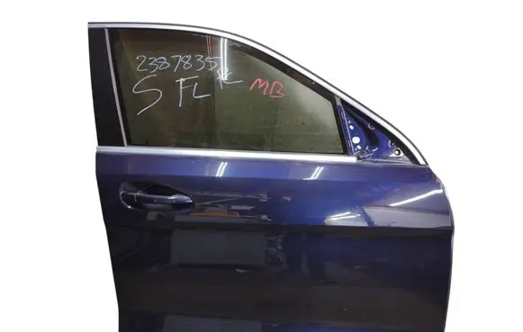Mercedes-Benz GL X166 Front door 