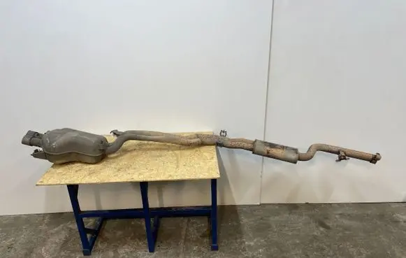 Muffler/silencer
