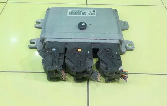 Audi A4 S4 B7 8E 8H Engine control unit/module MEC940160