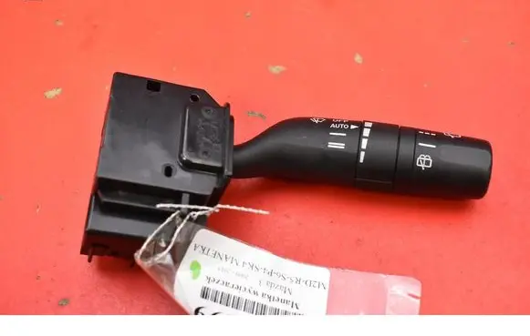 Mazda 3 II Headlight wiper switch 17D682