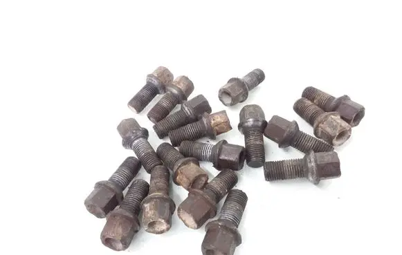 Audi A3 S3 8L Nuts/bolts 