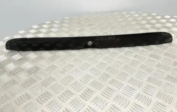 Opel Zafira A Tailgate trim 90579631