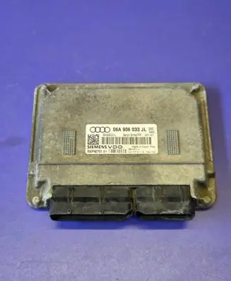 Audi A3 S3 8P Engine control unit/module 06A906033JL 06A906033JJ 5WP4075101