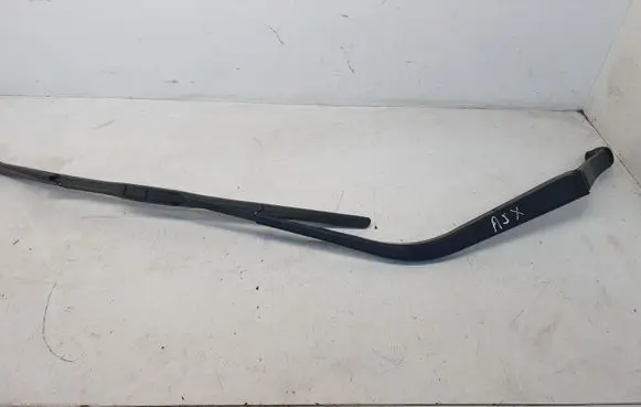 Mitsubishi ASX Front wiper blade arm 7350