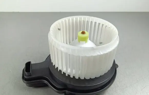 Heater fan/blower