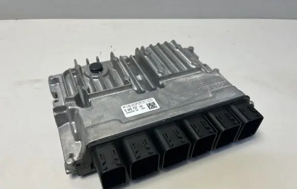BMW 3 G20 G21 Engine control unit/module 5A45F57 5A059D0