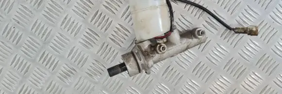 Suzuki Jimny Master brake cylinder
