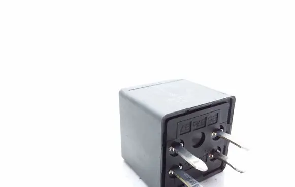 Opel Sintra Hazard warning light relay 12193604 990722B