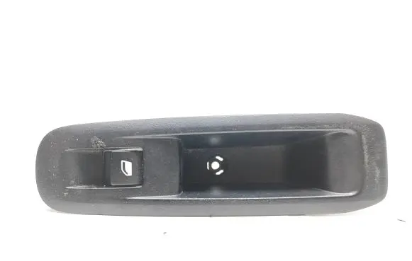 Peugeot 308 Electric window control switch 96762292ZD