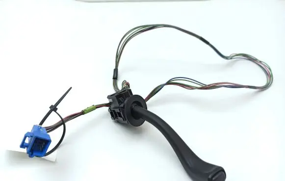 Cadillac STS Seville Cruise control stalk 252348 018400