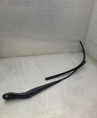 Mercedes-Benz Vito Viano W447 Front wiper blade arm A4478200000