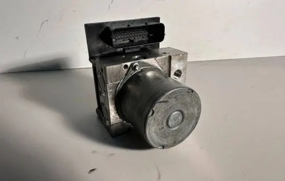 BMW 5 F10 F11 ABS Pump 6799417 6793418