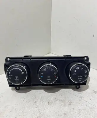 Chrysler Sebring (JS) Climate control unit P55111815AC