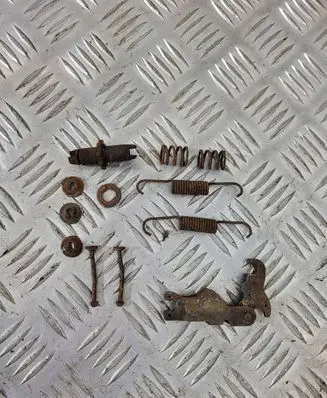Hyundai Terracan Other handbrake/parking brake parts 