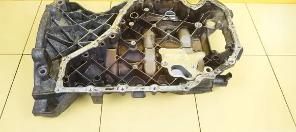 Audi A5 8T 8F Oil sump 06H103603S 27SP29