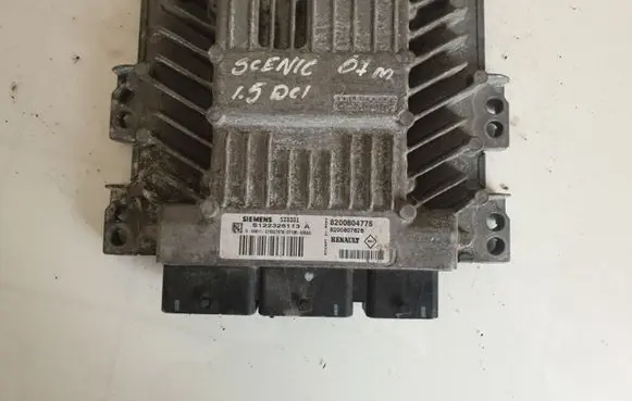 Renault Scenic II - Grand scenic II Engine control unit/module S122326113A 820080477 8200807626