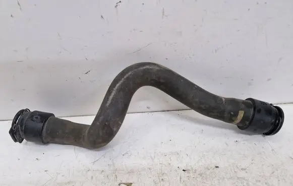 Peugeot 208 Engine coolant pipe/hose