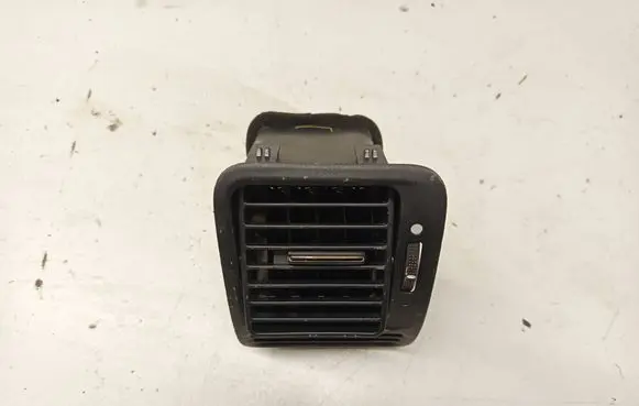 Honda CR-V Dash center air vent grill H0NDA