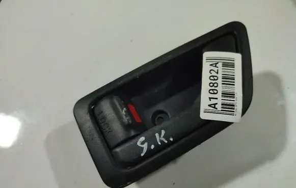 Rear door interior handle