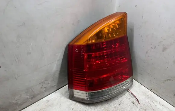 Opel Vectra C Rear/tail lights 13130642