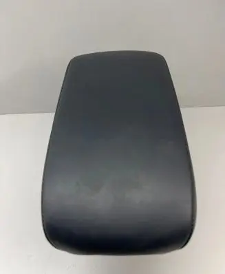 Toyota RAV 4 (XA40) Armrest 5882342040