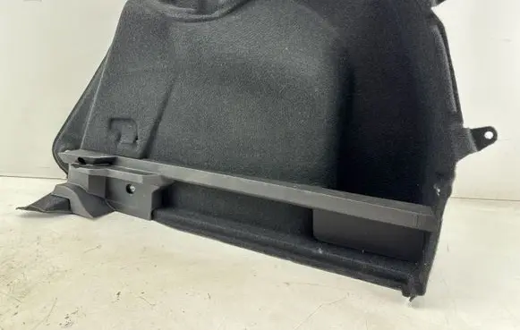Volkswagen Golf VIII Trunk/boot side trim panel 5H6867428H
