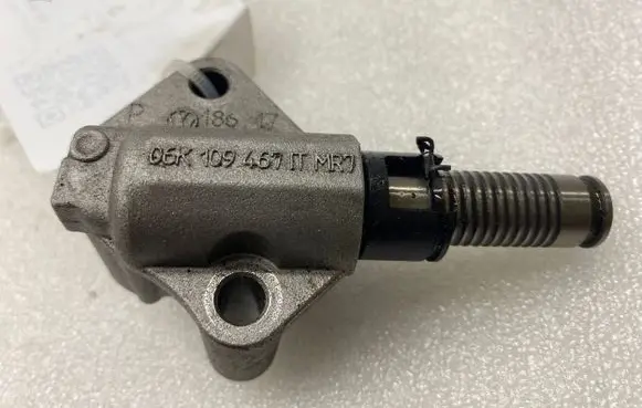 Audi A3 S3 8V Timing belt/chain tensioner 06K109467