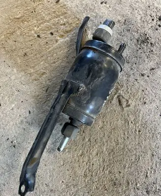Toyota Avensis T220 Vacuum air tank 
