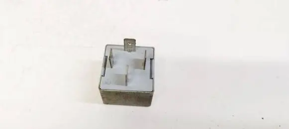 Audi A3 S3 8P Other relay 141951253B 20240072