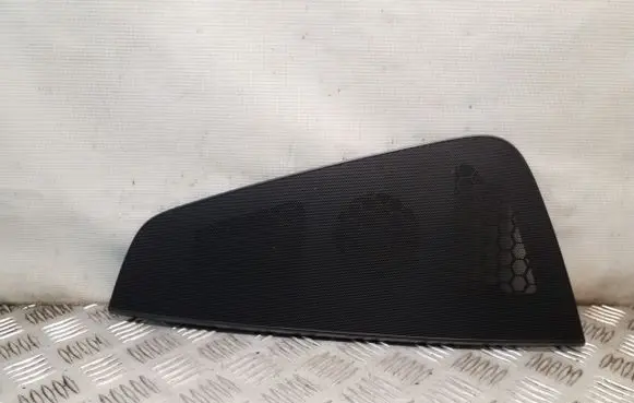 Audi Q5 SQ5 Dash center speaker trim cover 8R2857210