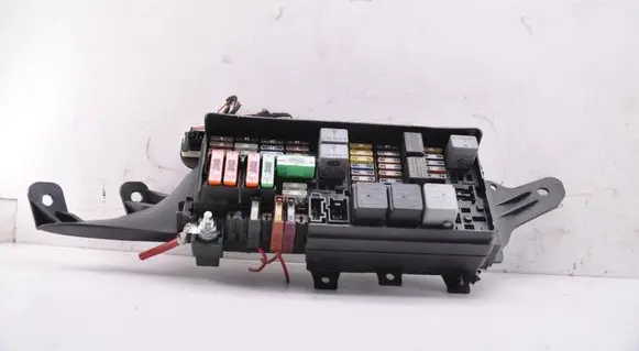 Mercedes-Benz GL X164 Fuse module A1645403372