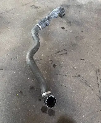 Mercedes-Benz C W205 Engine coolant pipe/hose A2055019001