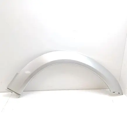 Subaru Outback Front arch trim 