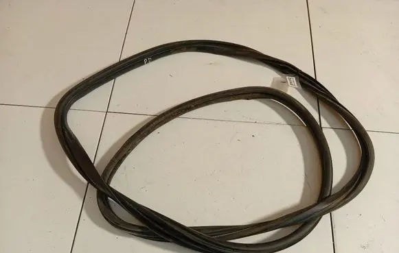 Fiat Doblo Rubber seal front coupe door 