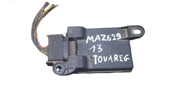 Volkswagen Touareg II Tire pressure control unit 7P6907273F 4E0972713